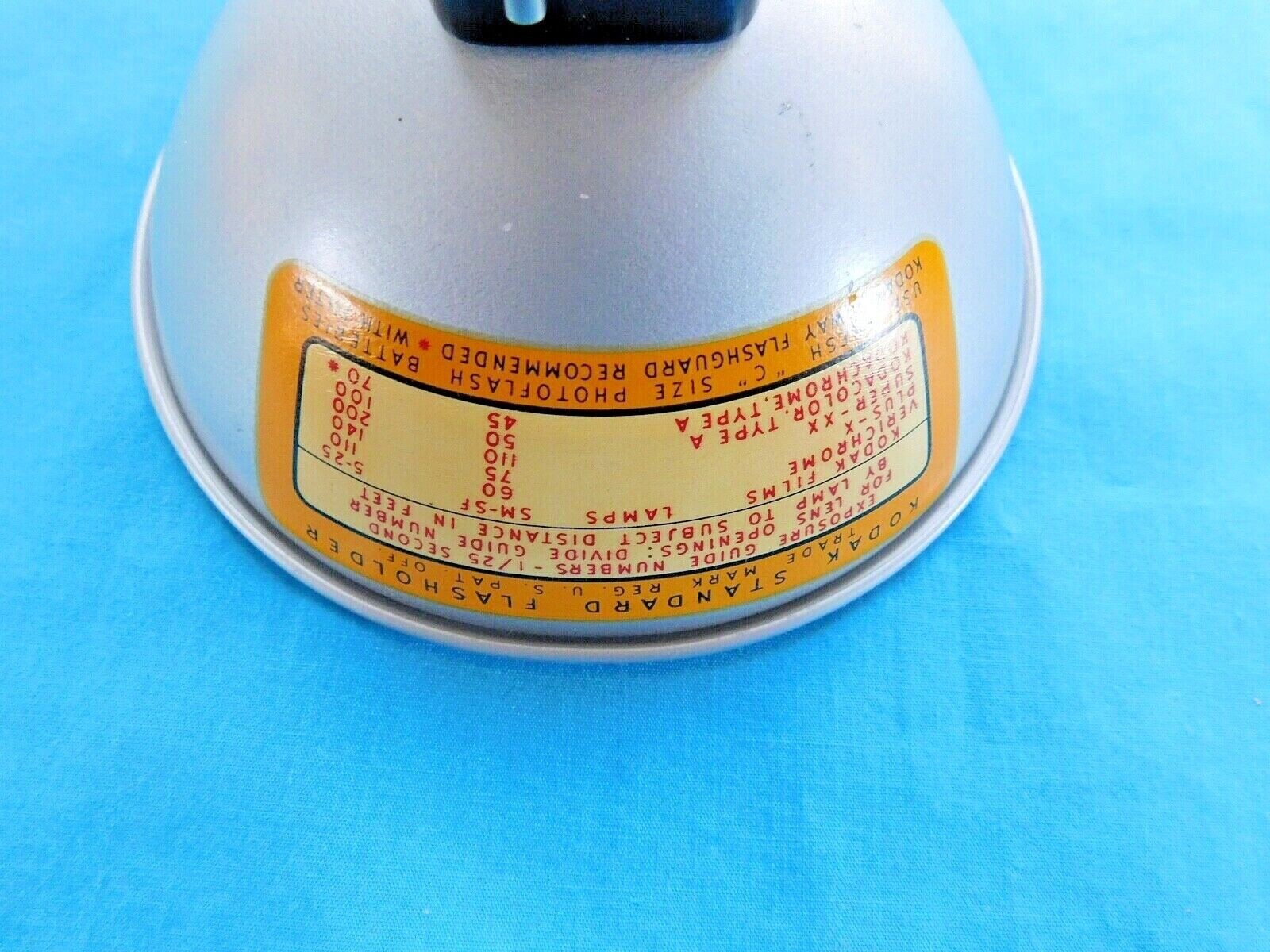 VINTAGE CAMERA ~ KODAK STANDARD FLASH HOLDER WITH CORD CLEAN WORKING