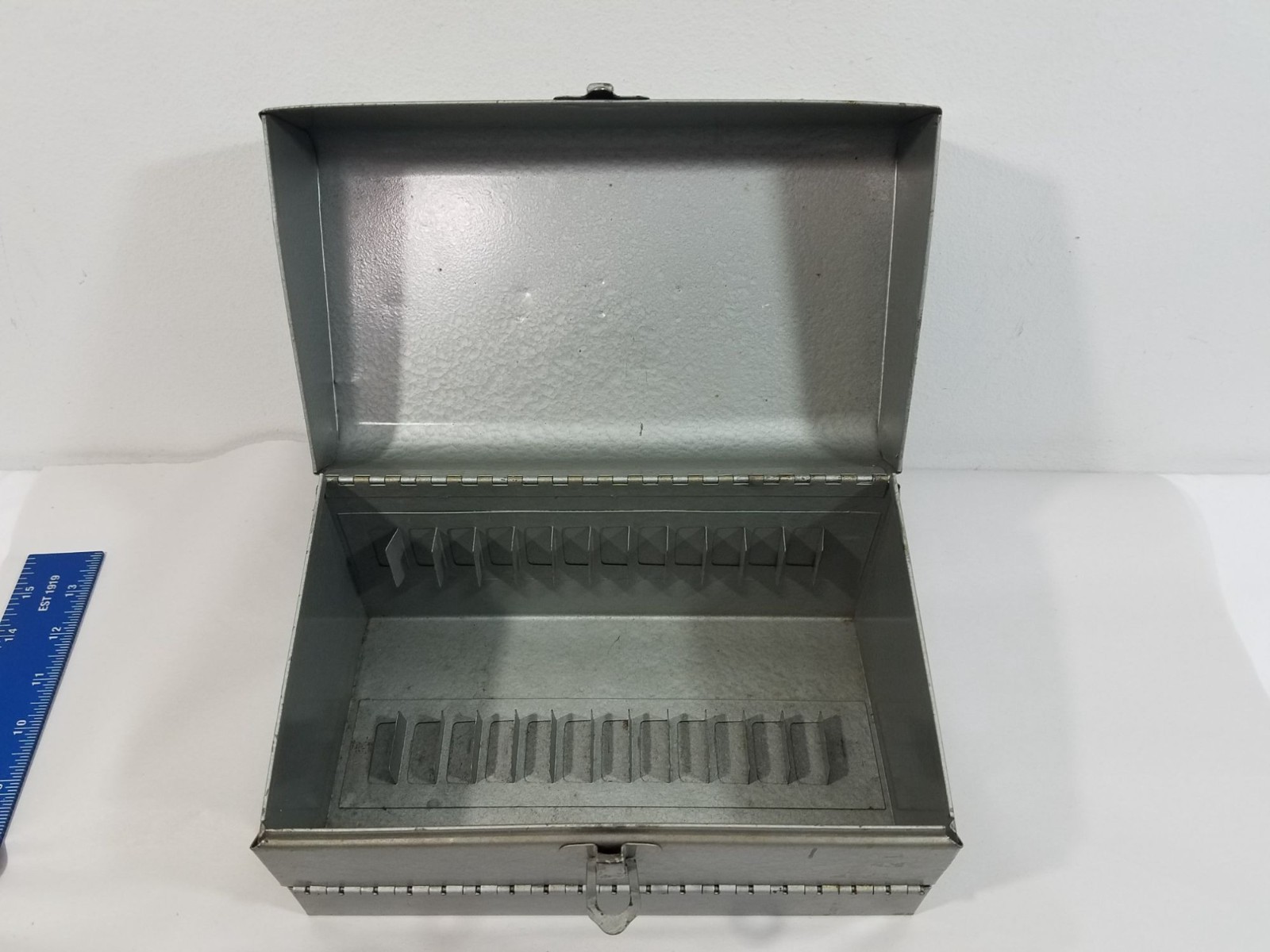 Metal 8mm Movie Film Reel Can Storage Box Slotted 13 Slots For 5″ Reel Cans Vtg
