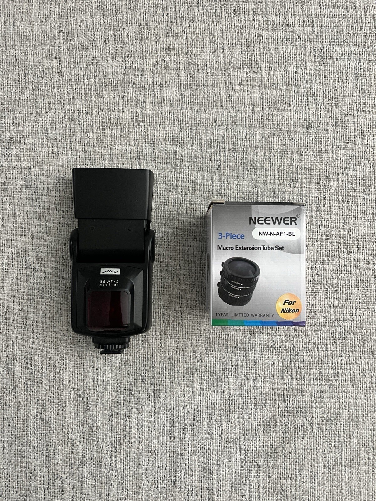 Nikon Camera Accessories Metz 36 AF-5 Hot Shoe Flash & Neewer Macro ExtensionSet