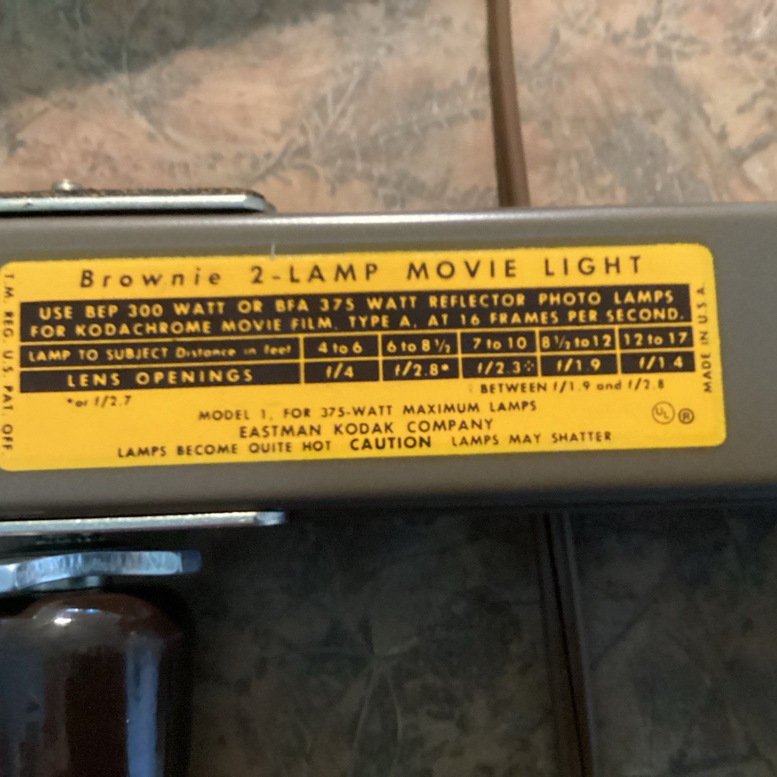 Kodak Brownie 2 Lamp Movie Light Model 1 Vintage Tested Works With Box, Made USA