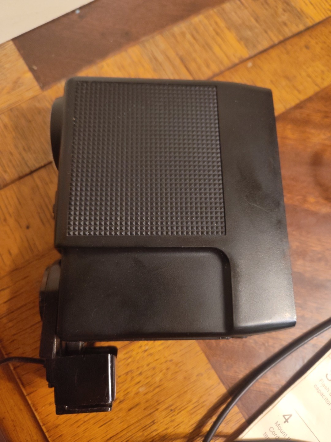 Vivitar Auto Thyristor 292 Camera Flash/ MV-3 Charger Converter/ Vivitar NC-2