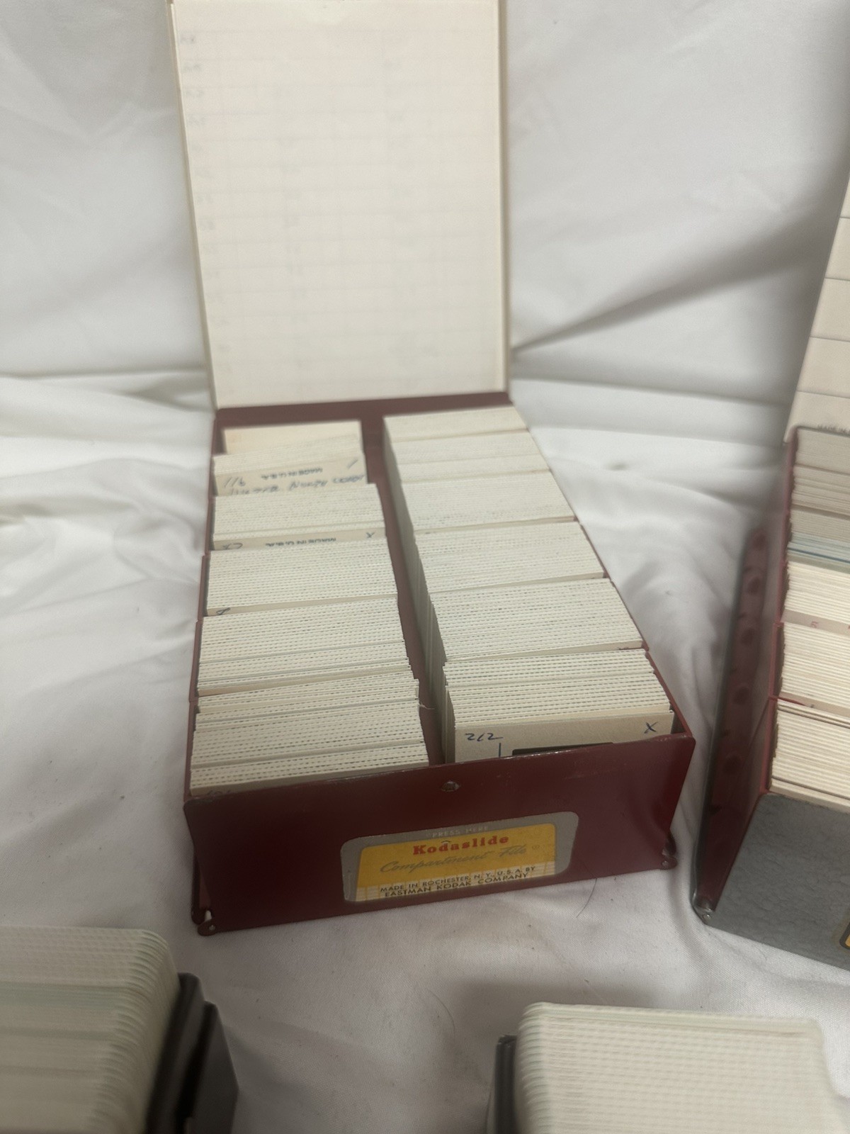 VTG EASTMAN KODAK Kodaslide CASE LOT Compartment File METAL 35mm w/ 200+ Slides