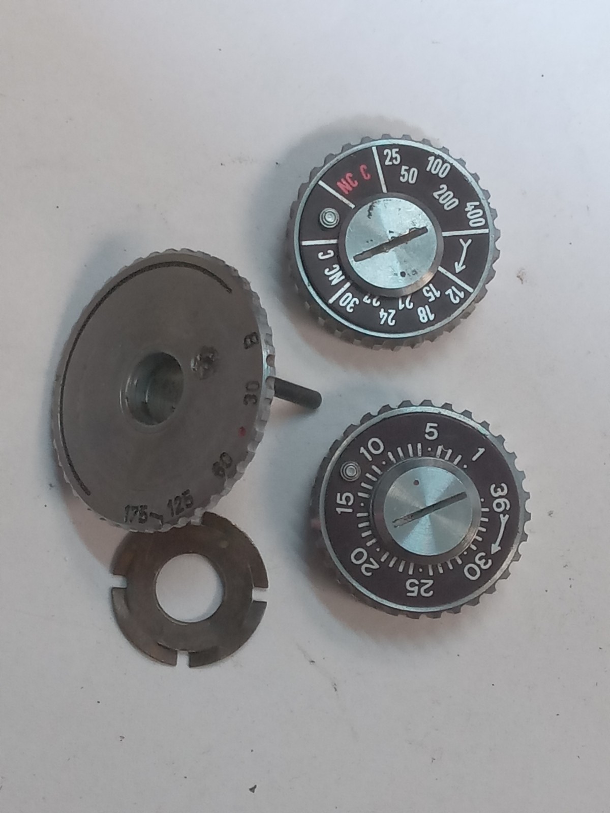 EXA 1 Ihagee Dresden Rewind, Shutter Speed, Film Counter Knob Original Used Part