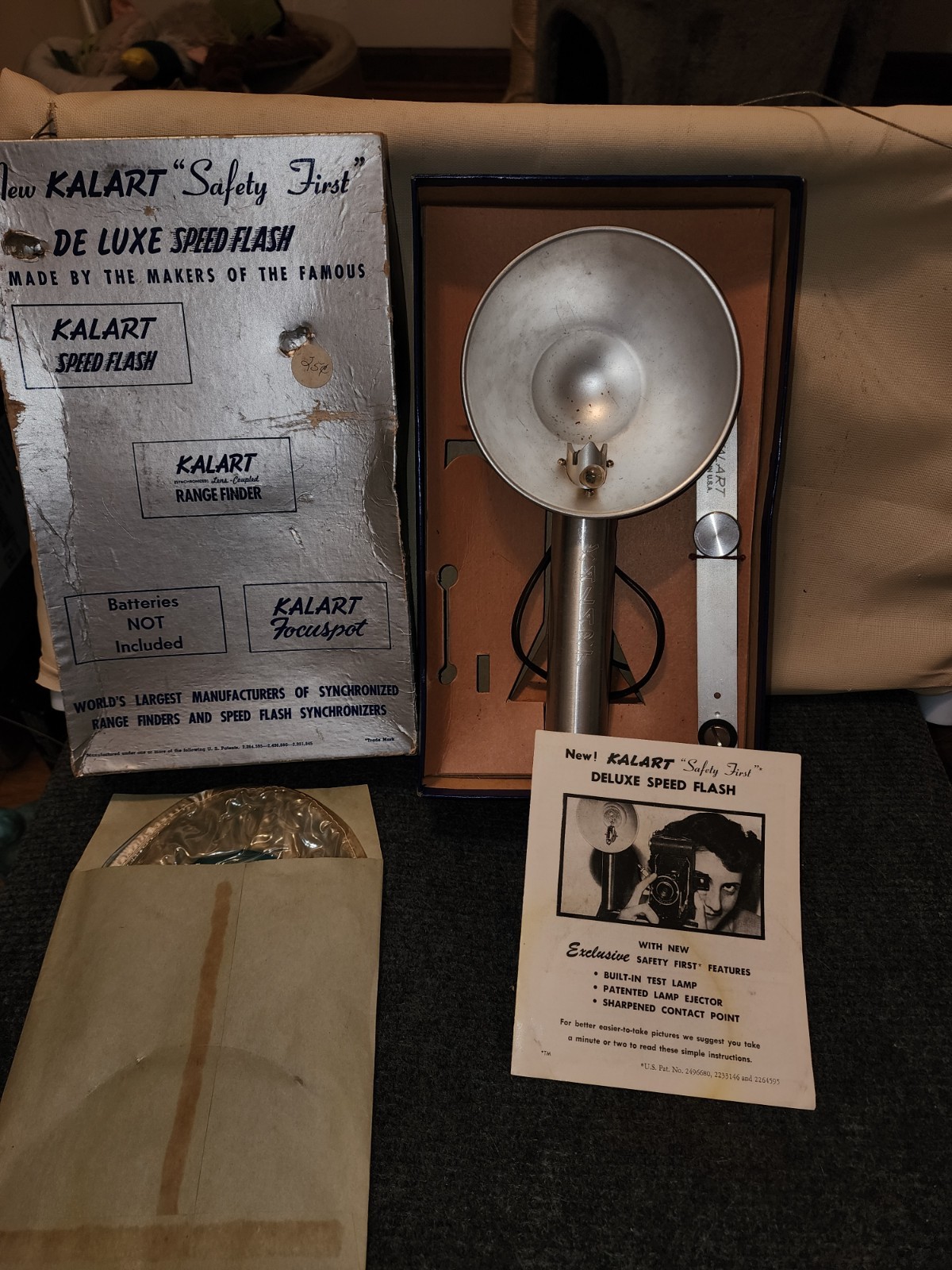 Kalart Speed Flash Safety First De Luxe Compak Original Box 1950’s