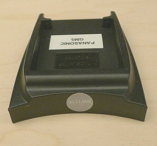 Panasonic Lumix GM5 CBLH7PP Battery Dock works with DMW-BLH7 Fits BLH7PP