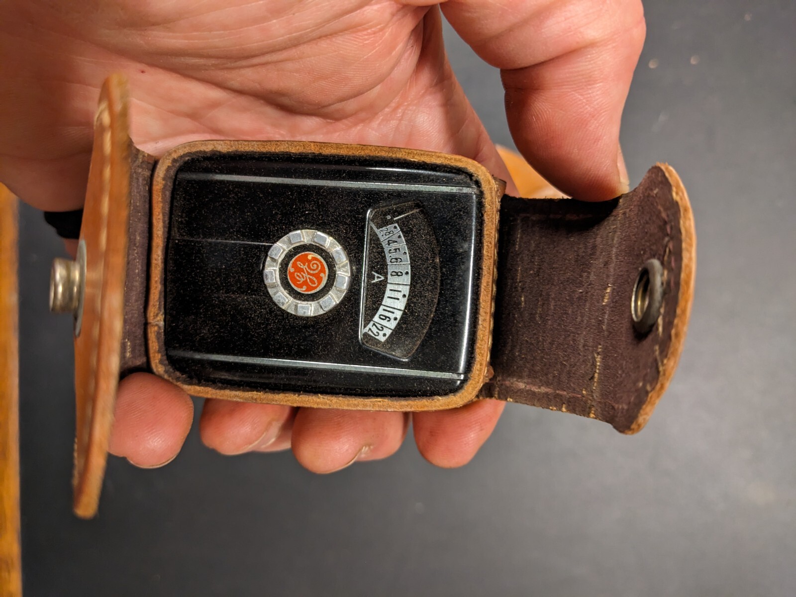 Lot Of 2 Vintage GE PR-30 Mascot Exposure Meters With Leather Case And Strap…