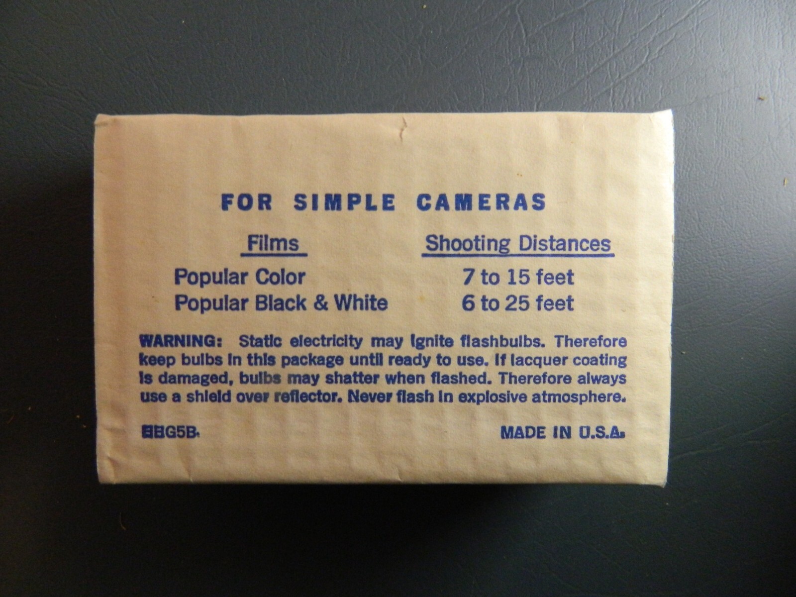 Old vintage GE Flash Bulbs 5B for Camera 1970’s Sylvania Cubes Westinghouse