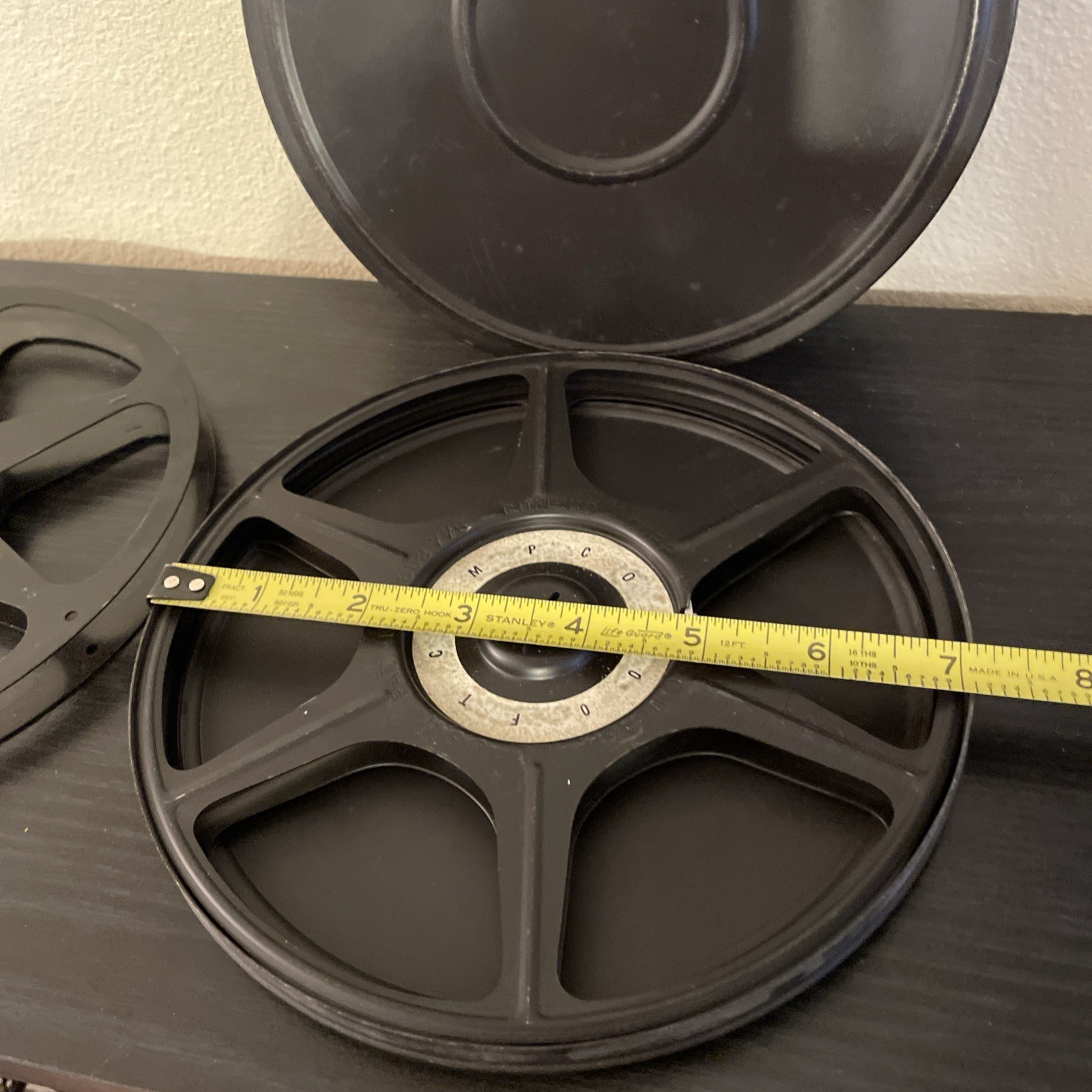 Lot Of 3- Vtg 7” 8mm Reels Metal & 1 Metal Case, Black & Tan Made USA Check Pics