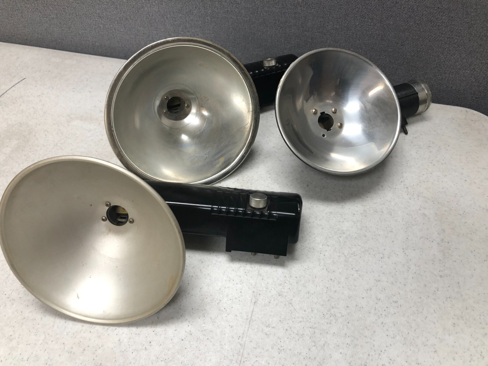 2 Vintage Kodak Kodalite Flash Holder’s & a Argus Flash Holder
