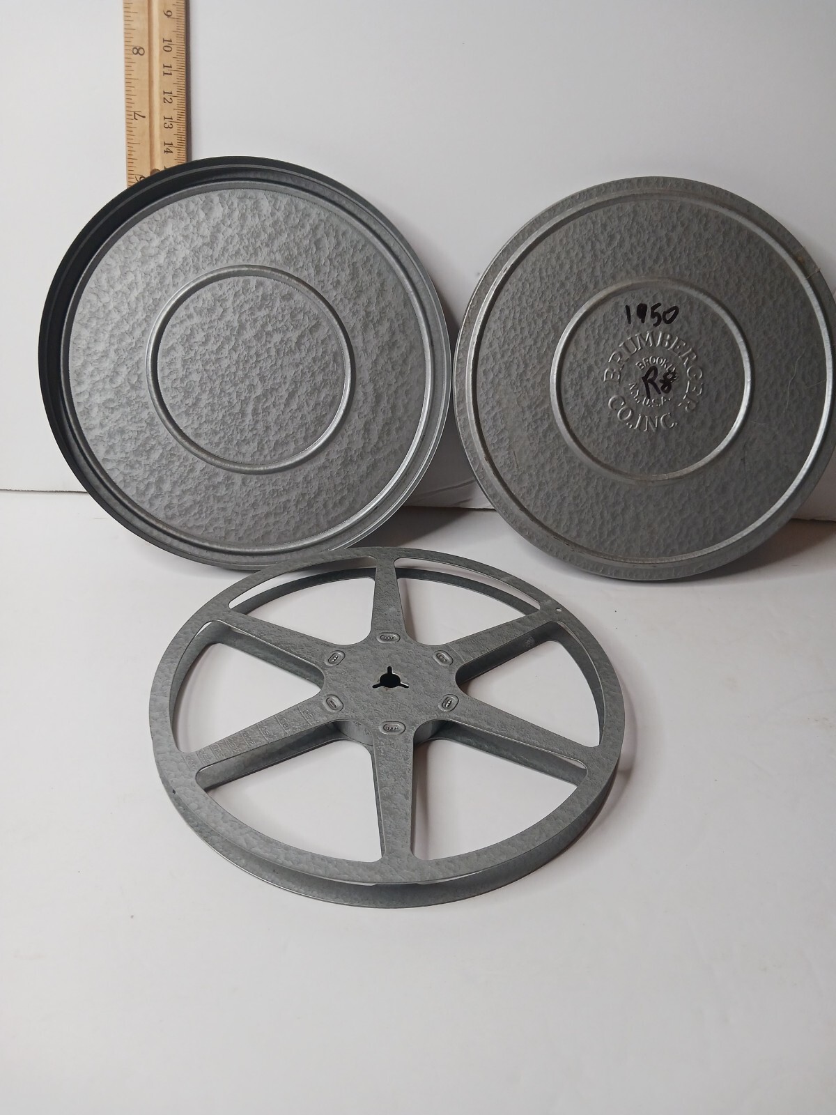 Metal Brumberger vintage Empty 400ft Case 7″ canister reel slots for 8 and 16mm