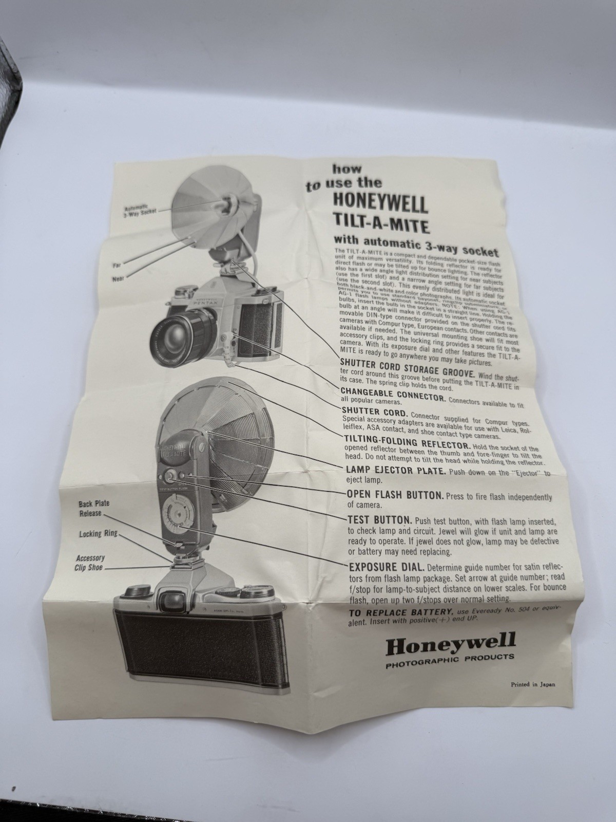 Honeywell Tilt-A-Mite Camera Flash Unit Collapsible Fan Style With Box Vintage