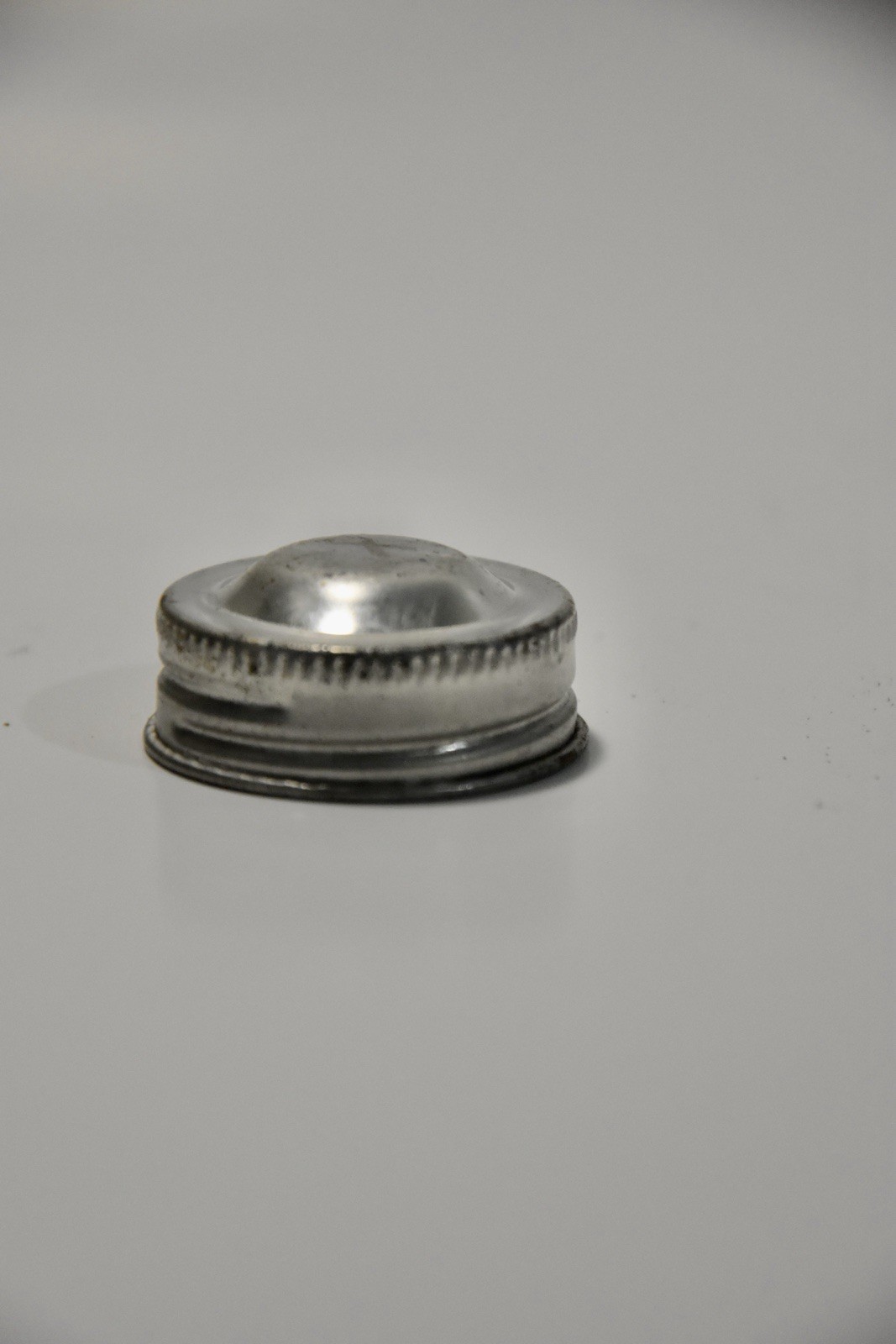 Vintage 35mm Aluminum Film Canister – Unbranded, with Metal Top