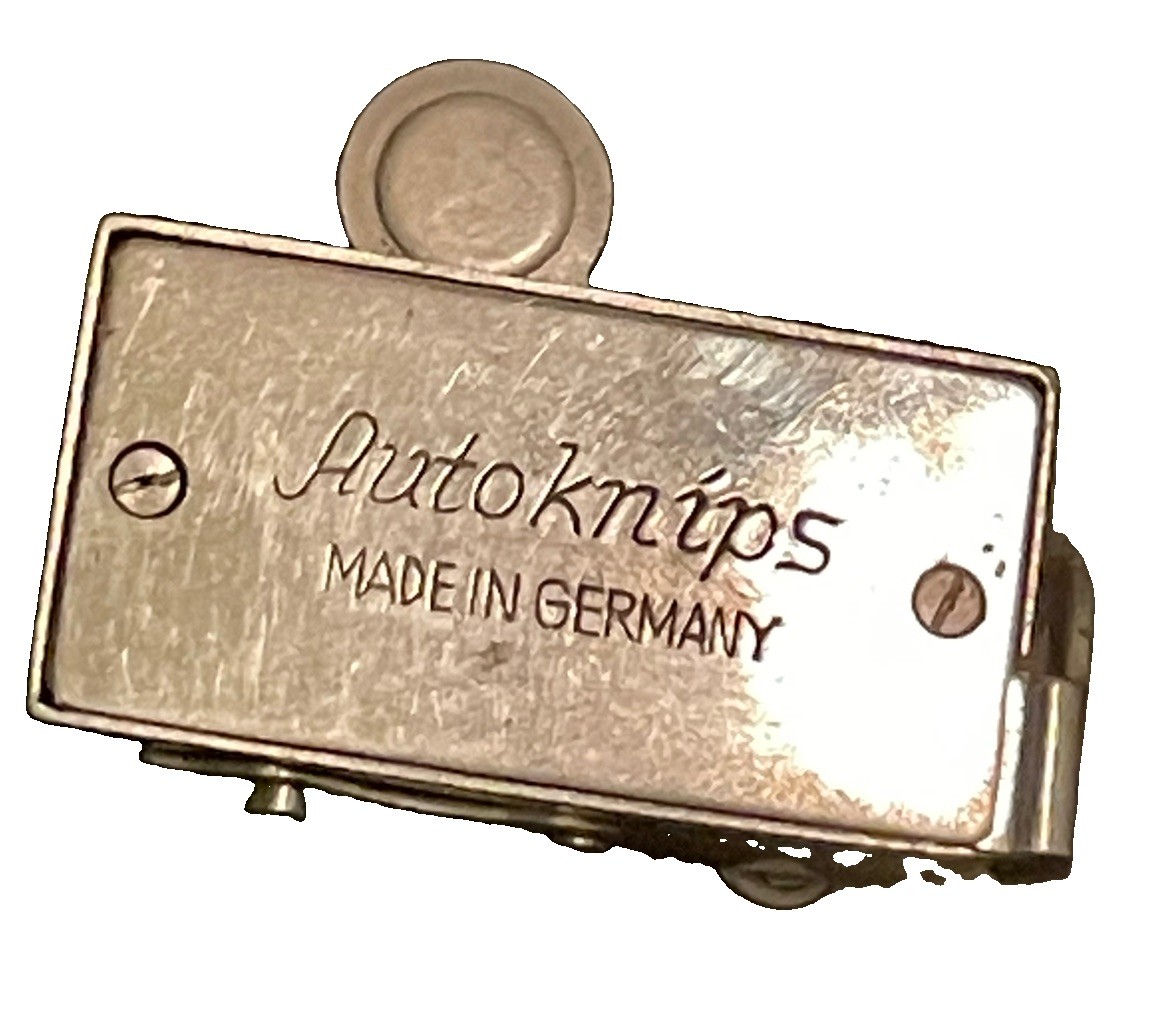 Vintage AUTOKNIPS Camera Self Timer in Old German Made Shutter Device Germany