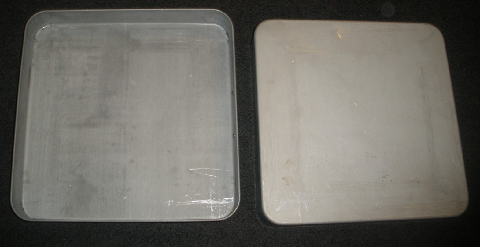 DIST. BY HOLLYWOOD FILM CO. Cinema Movie Reel Film 11 Inch Metal Container