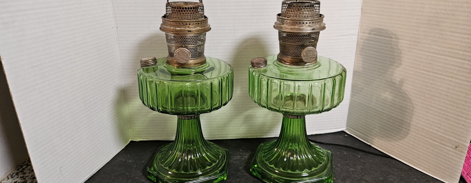 Lot Of 2 VTG 30s Aladdin Nu-Type Model BGreen Oil Lanterns See Pics Great Vtg Co