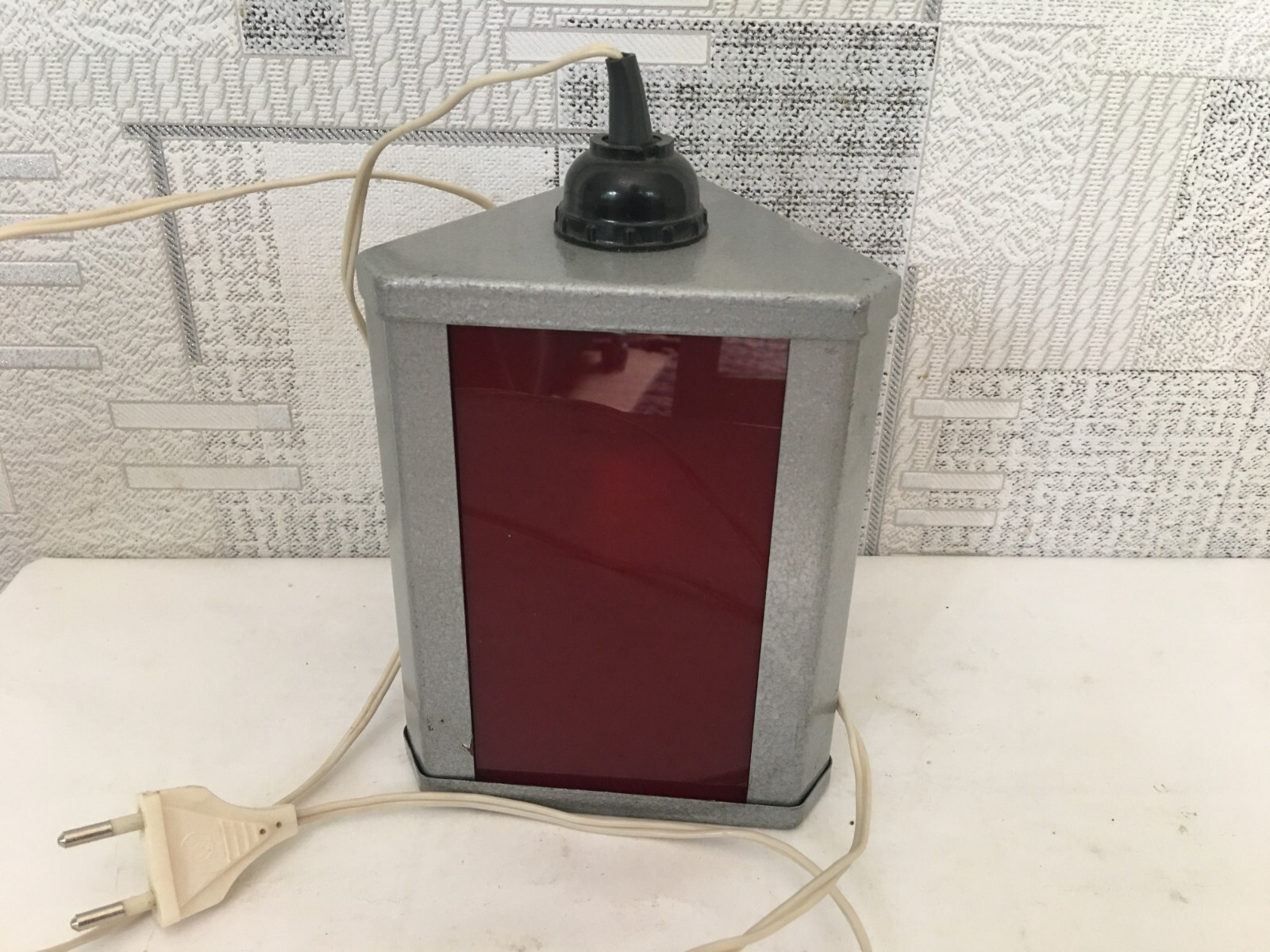 Vintage Soviet red lantern of the USSR for photo printing 1975-1980s