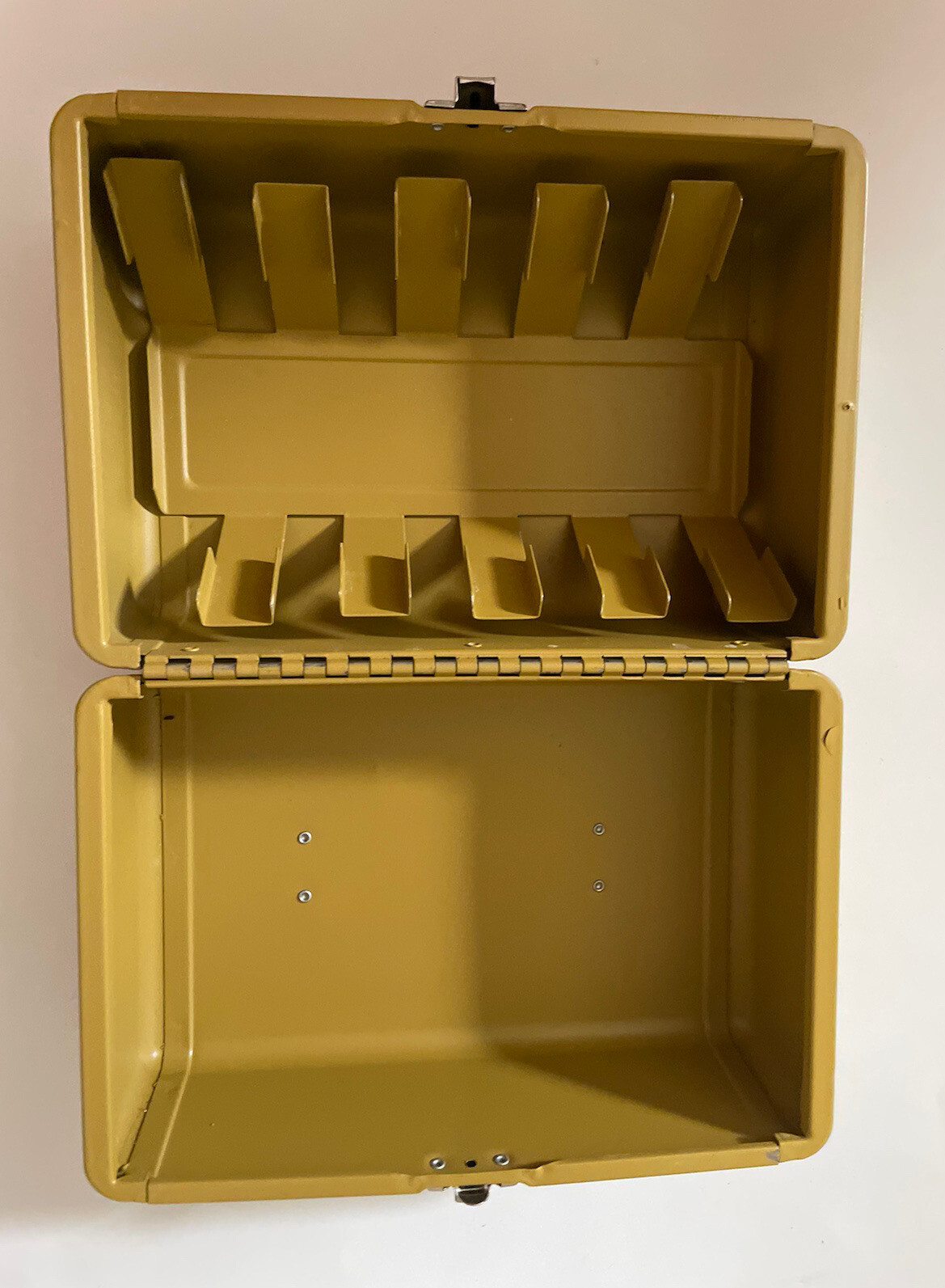 Kenco VTG Film Reel Chest For 8MM & Super 8 Film Cans Mustard Yellow W/ Handle