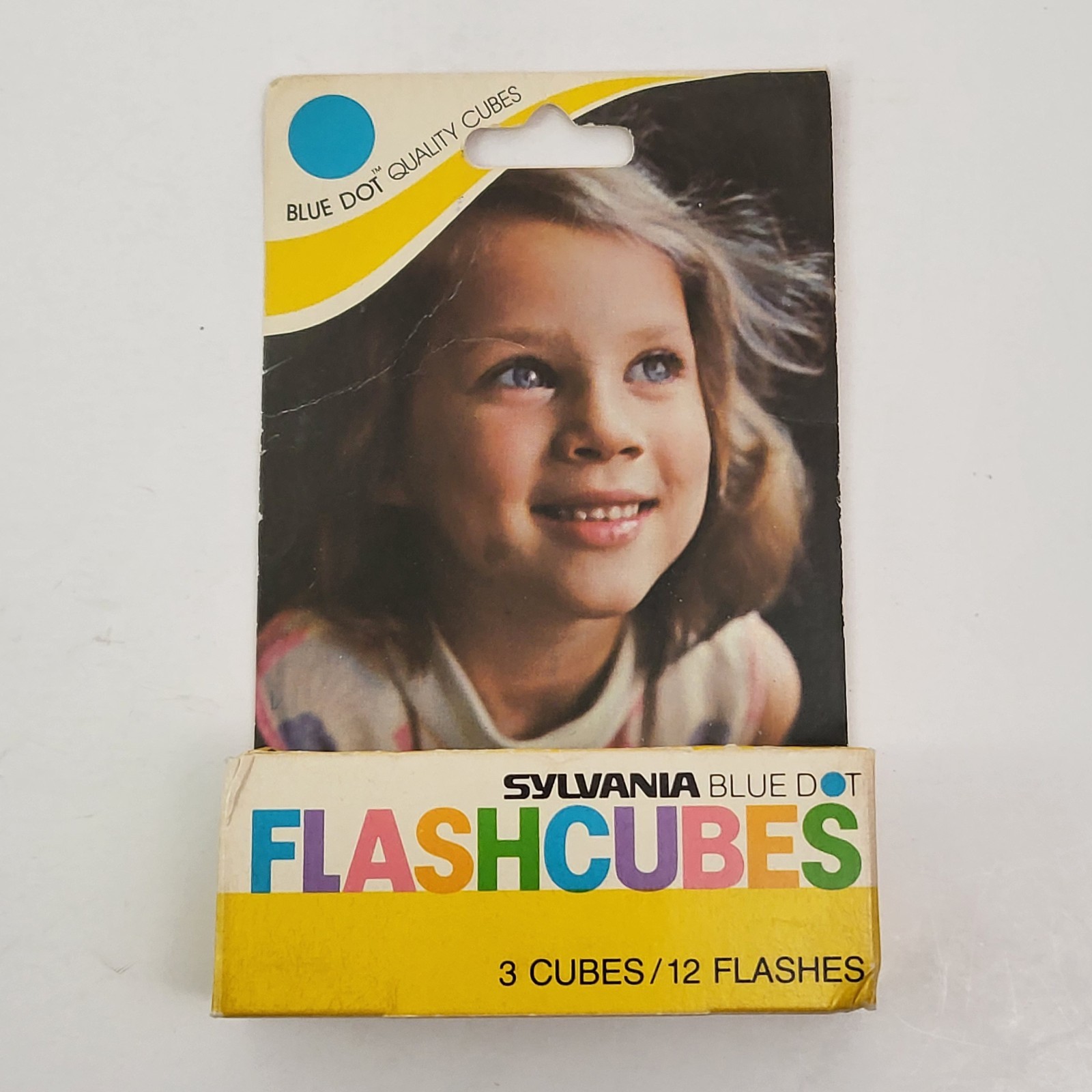 Vintage Sylvania Blue Dot Flash Bulbs