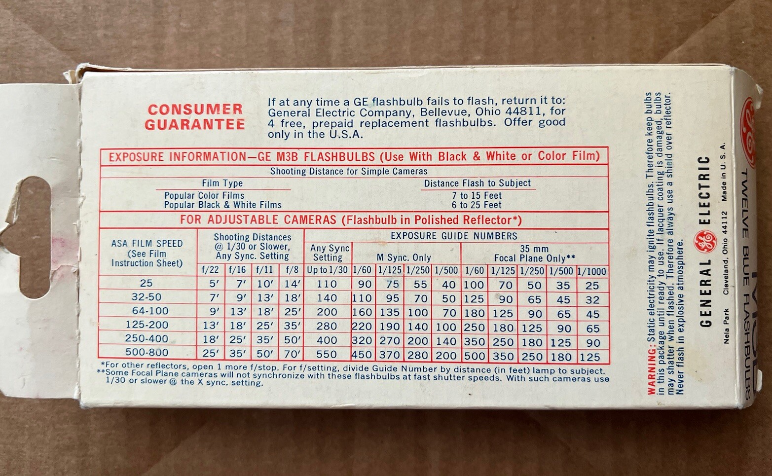 VTG GE M3B Flashbulbs 11 Bulbs Blue Original Box General Electric CG612-AK14