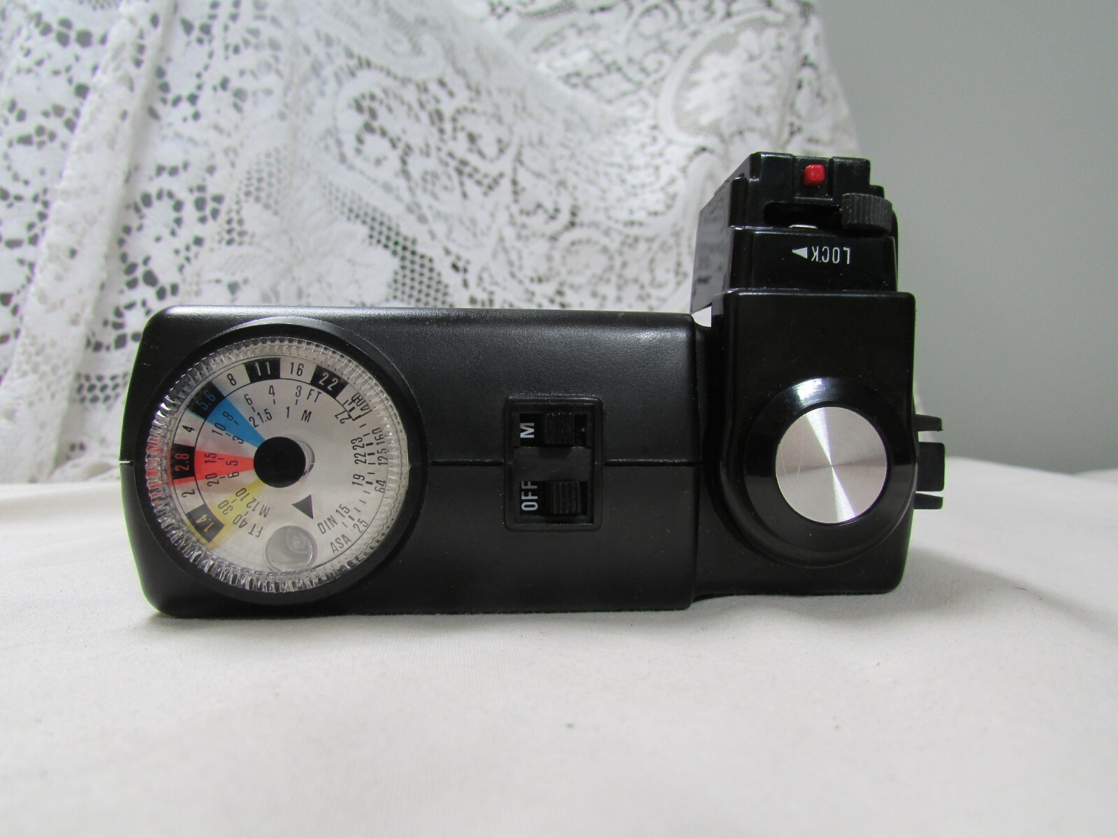 Vintage Vivitar auto 292 Flash for Canon Camera