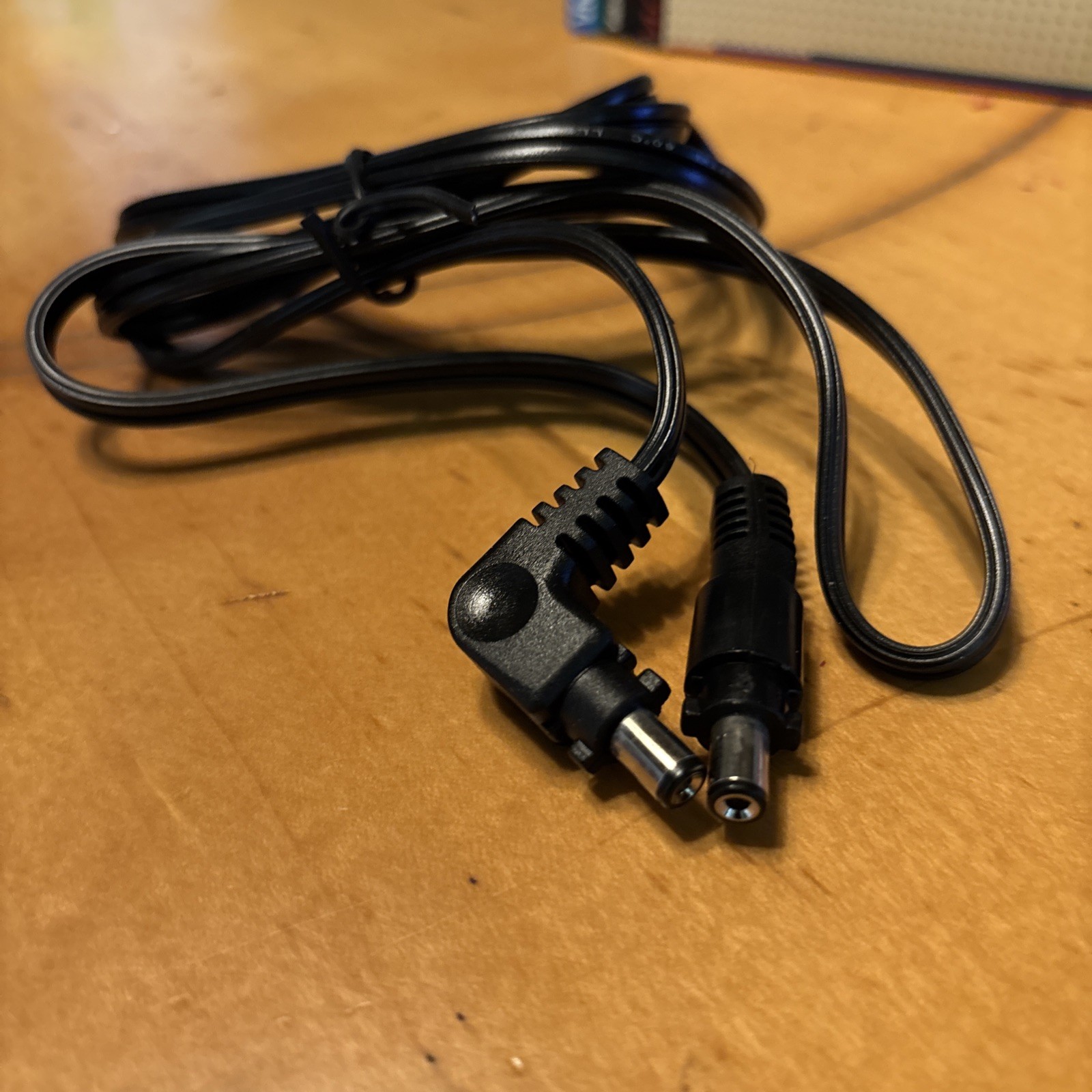 Vivitar light connecting cord