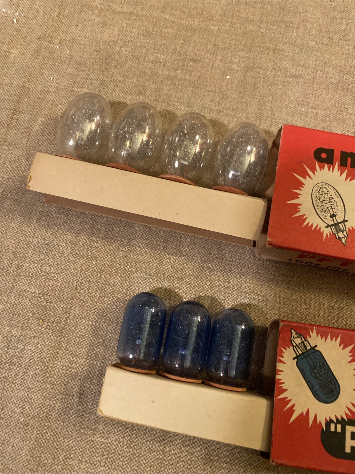 Vintage Amplex & Phillips Pf1b Pf3 Pf1 Flashbulbs Set Of 20 NOS In Box