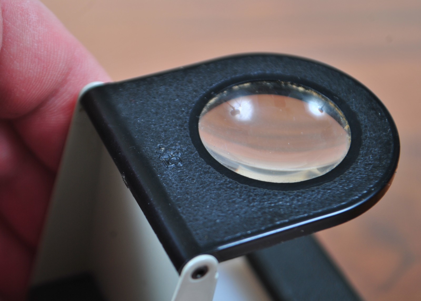 RAR vintage 5x Magnifying lens Device for viewing 35mm photographic films – USSR