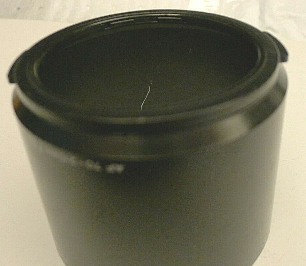 Olympus AF 70-210mm F 3.5-4.5 Lens Hood – Plastic – Japan