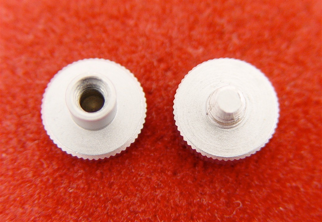 Leica M7 Soft Release & Tie-Pin ………. Very Rare !!