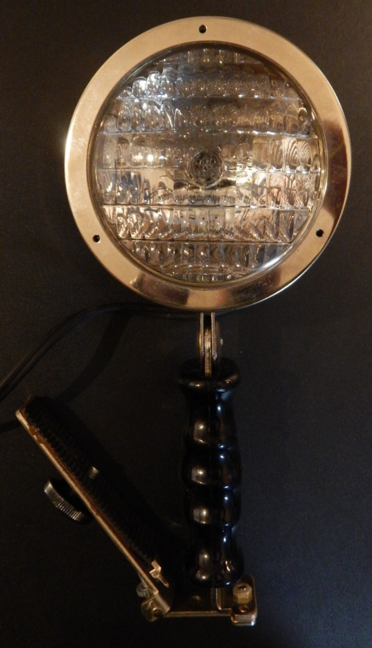 Vintage Kenco 800D MovieLite Single Beam DWA Westinghouse Seal Lamp
