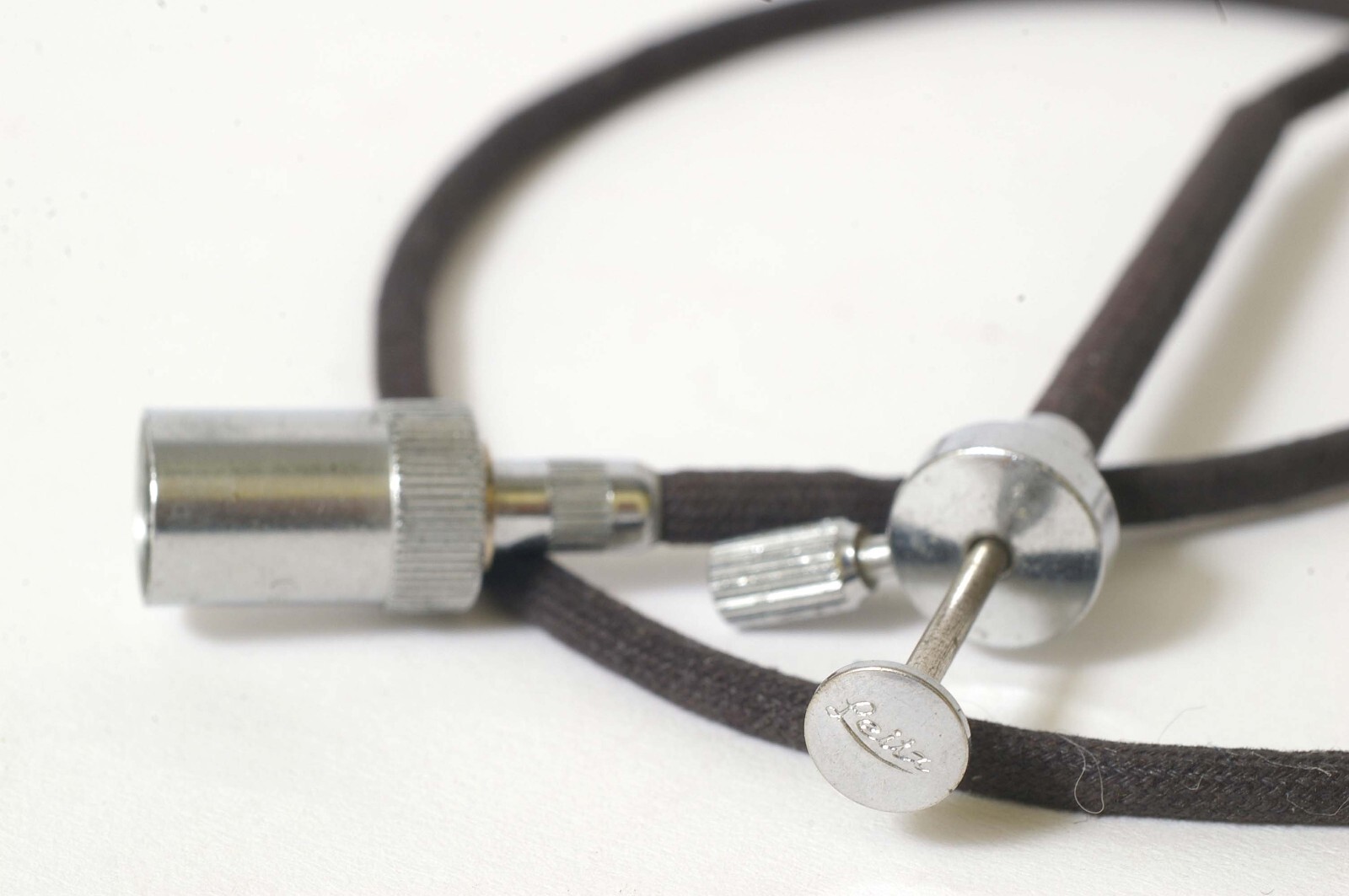 C13012~ Genuine Leitz Leica OPKOM 14075 – 20” Cable Release For Screw Mount
