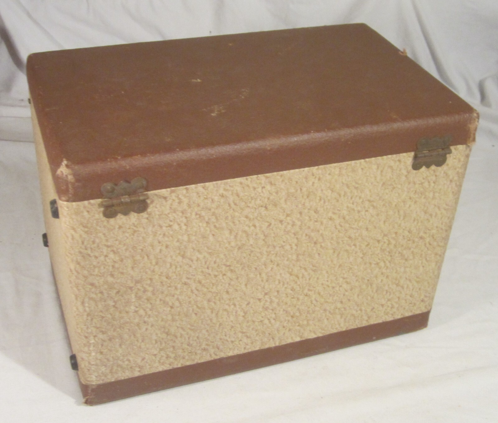 BARNETT & JAFFE BAJA — 540-Slide Carrying Case for 35mm Slides – Plus Six Trays