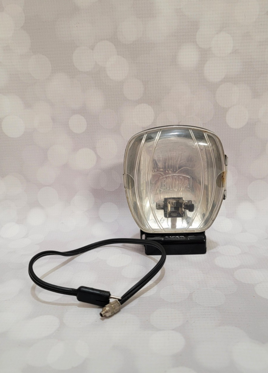 Bilora Germany Vintage Film Photography Flash Bulb Unit & Cord