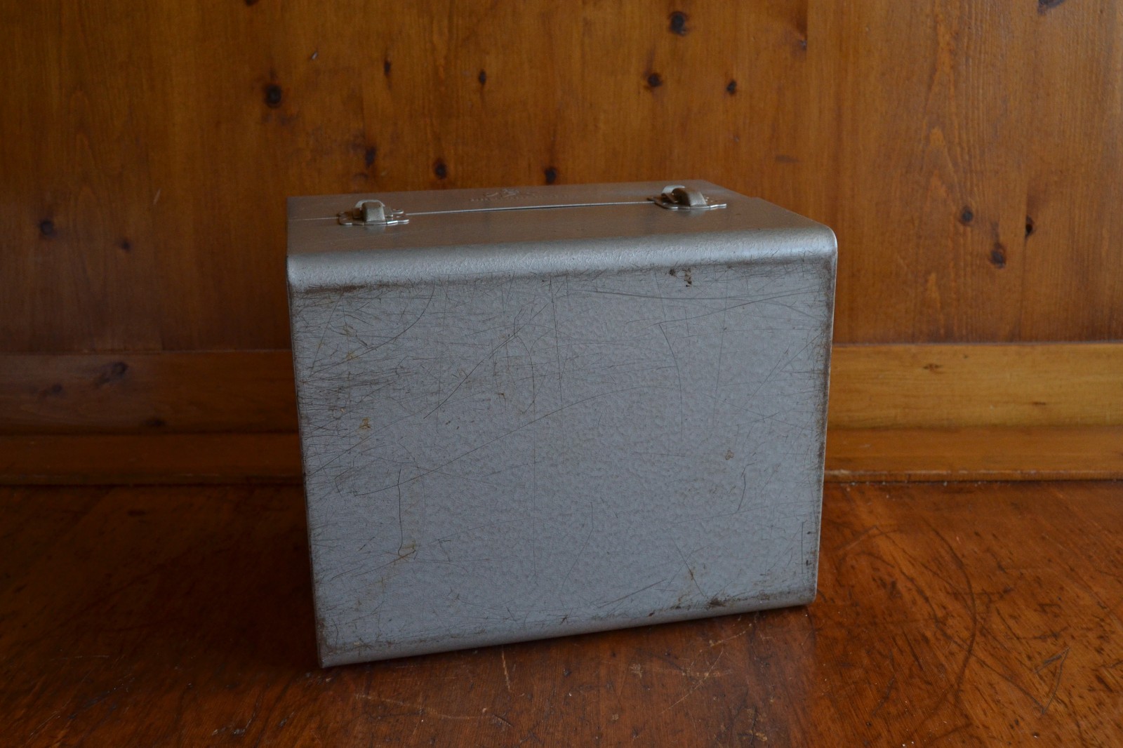 Vintage Brumberger Film Reel Carry Case Metal Box Holds 12 Reels