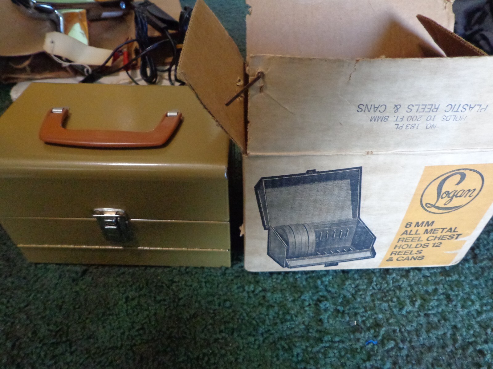 VINTAGE LOGAN METAL 8MM REEL-TO-REEL FILM CABINET CASE no REELs