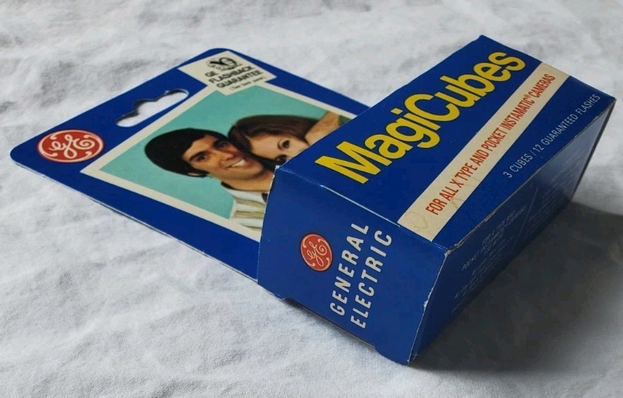 NOS Vintage GE MagiCubes General Electric Magic 3 Pack Cubes 12 Flashes NEW