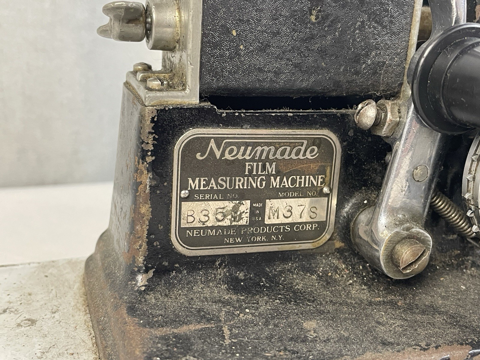 Vintage NeuMade M37-S 35mm Film Measuring Machine