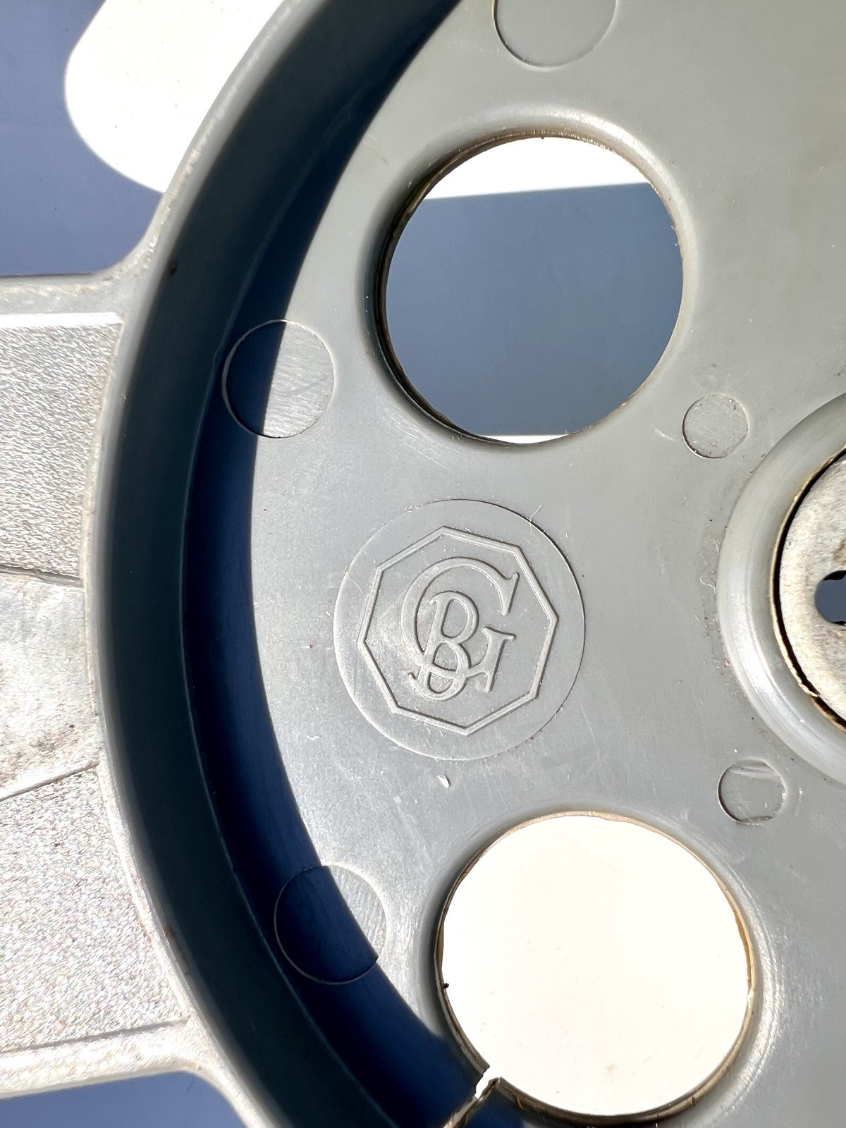 Vintage 16MM GB Grey Plastic Movie Reel 13-3/4” Motion Picture Take Up Reel