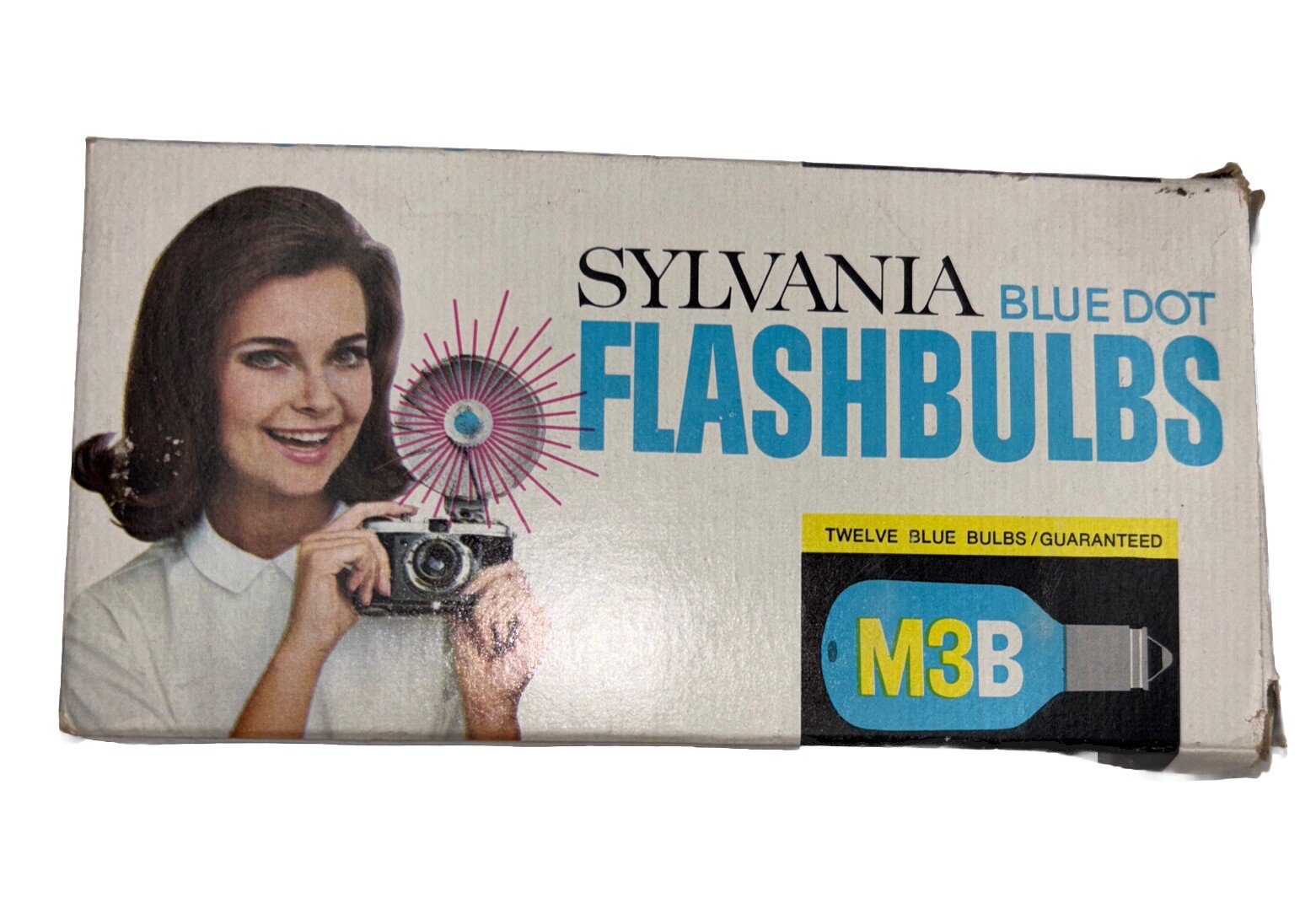 Vintage Sylvania Blue Dot Press Flashbulbs Mixed Lot Of 32 M3B M-28 M-2B Retro