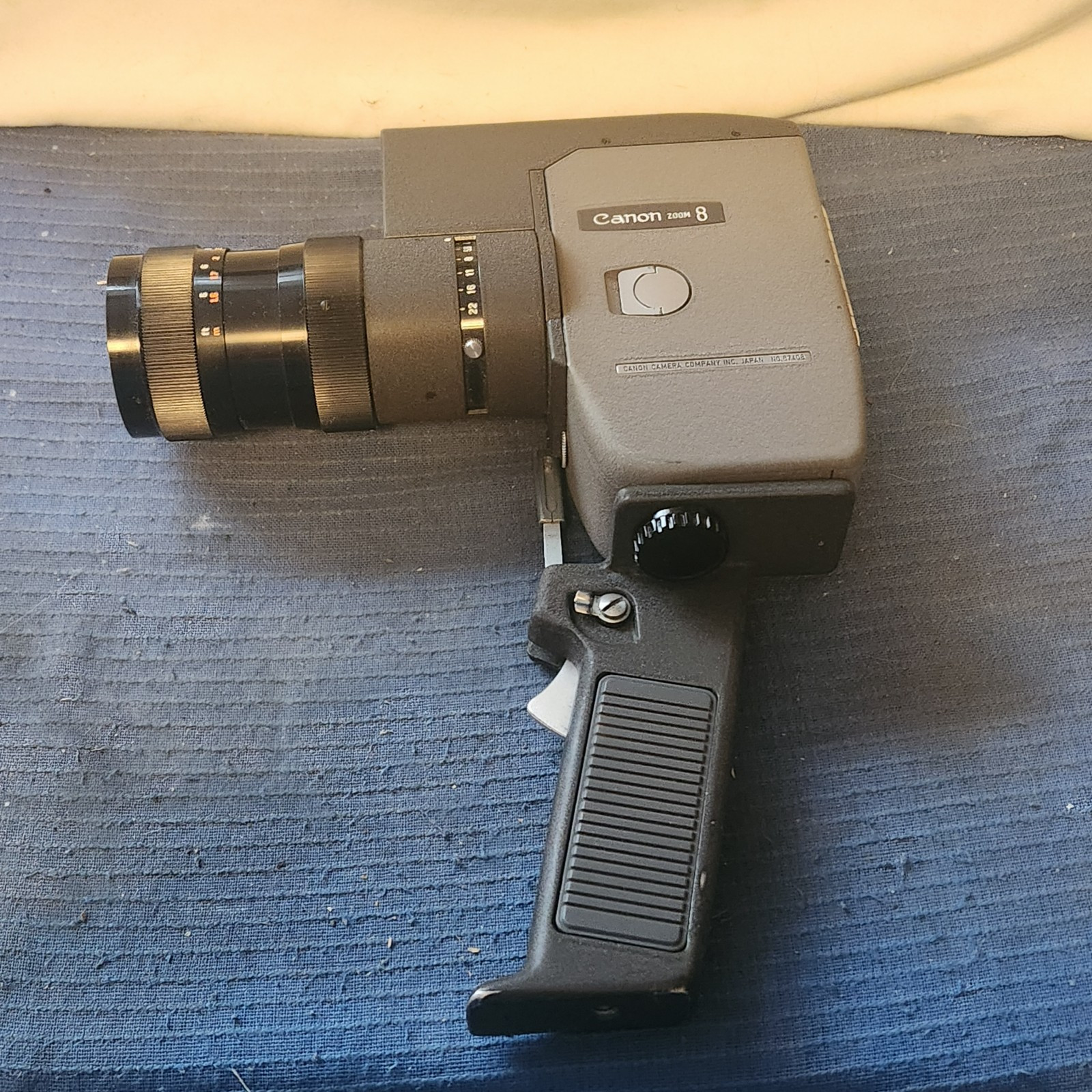 CANON ZOOM 8 REFLEX With Case C-8 Trigger Grip, Accessories For Parts