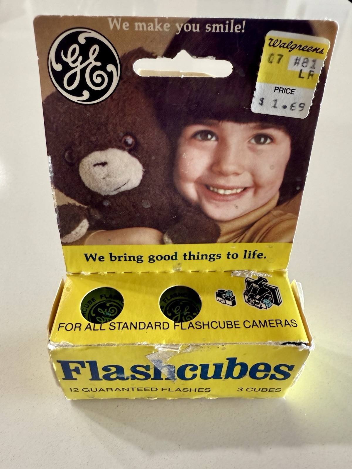 GE Flashcubes Set Of 3 Cubes in Original Box Vintage Throwback Thursday🤣