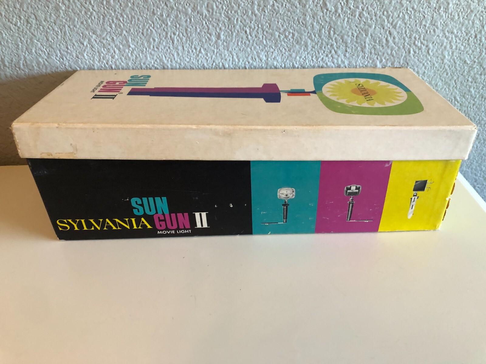 Vintage Sylvania Sun Gun II Movie Light w/Original Box – WORKS – Model SG-55