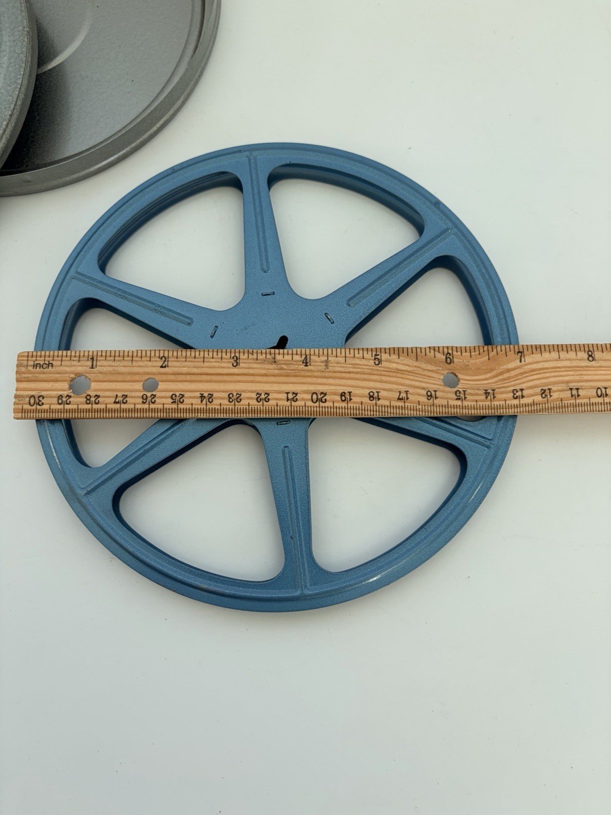 Vintage 8mm Movie Metal Film Reel With Canister 7 Inch 300’ Capacity Empty