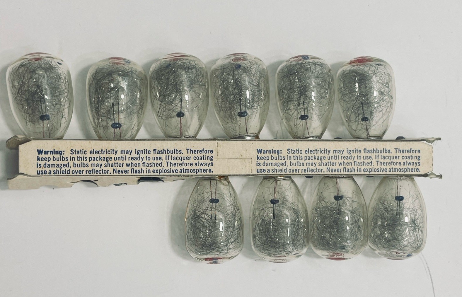 Lot Of 22 Vintage General Electric M3 And AG-18 Flash Bulbs With Boxes