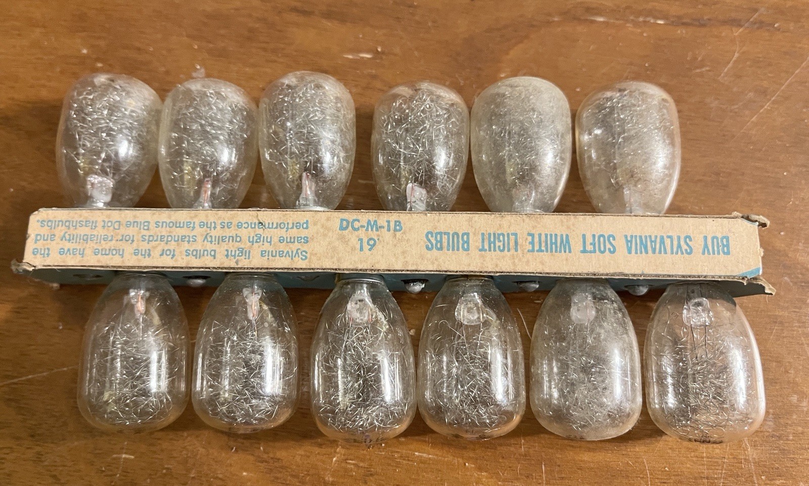 Vintage Sylvania Flashbulbs Blue dot DC-M-1B Lot Of 36 Bulbs- New Old Stock