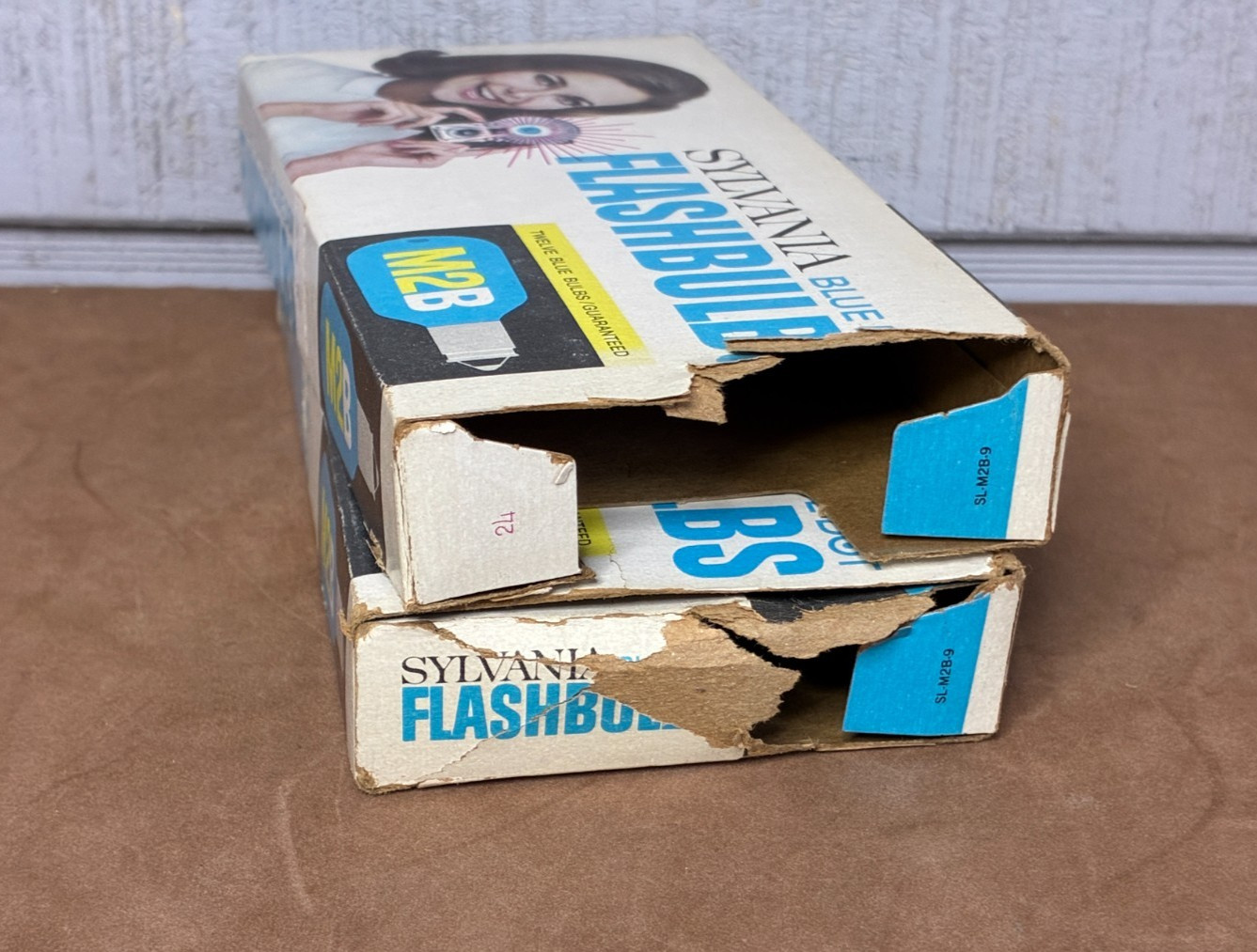 Vintage (2) Boxes SYLVANIA M2B Blue Dot Flashbulbs ~ New Old Stock ~ 24 Bulbs