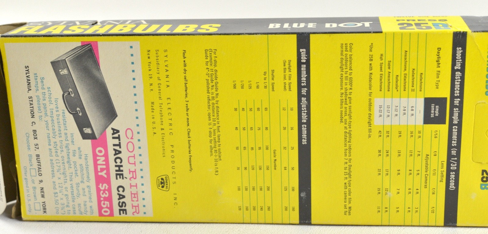 Vintage Sylvania Blue Dot Press 26B Flashbulbs Blue Color 12 Unused Original Box