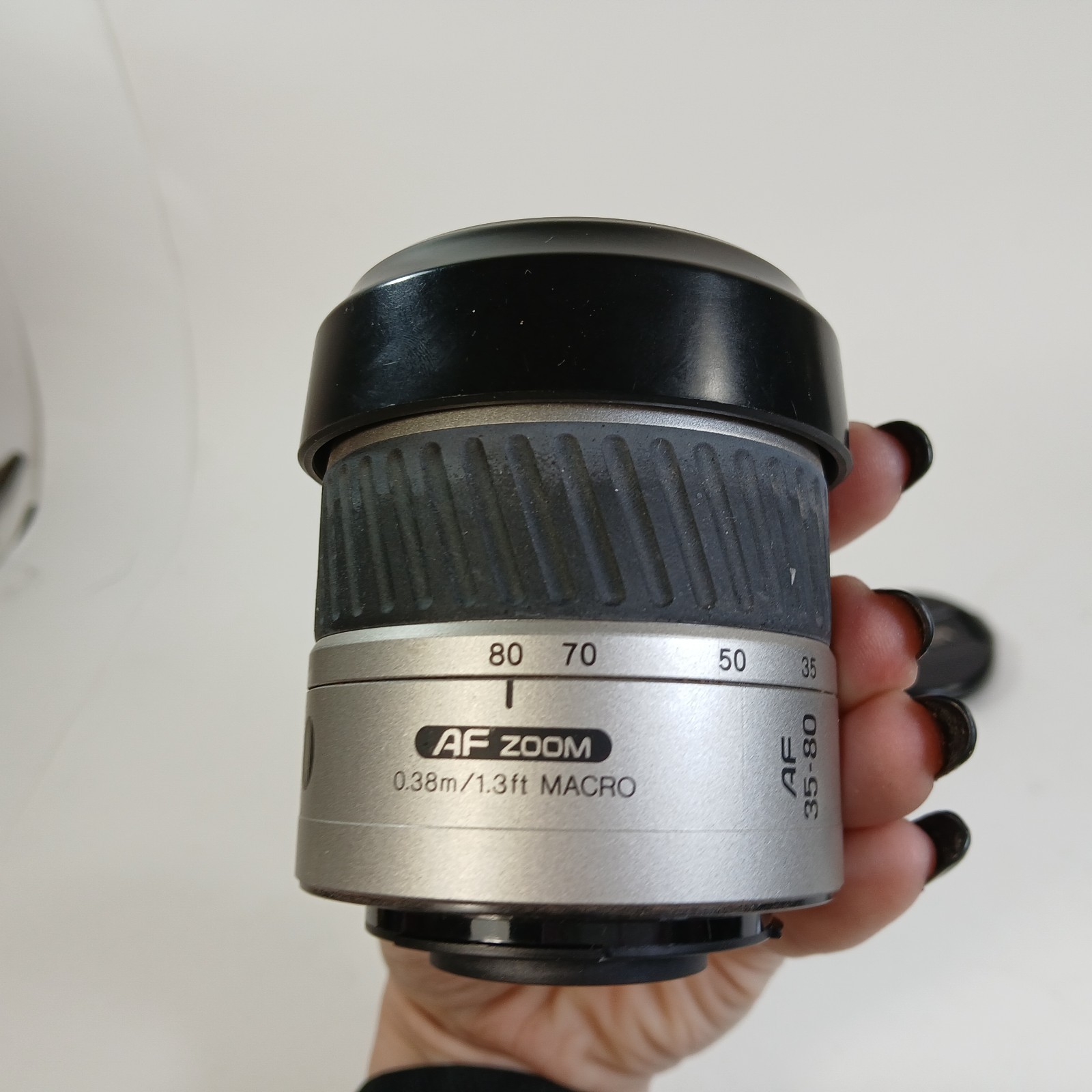 Minolta Maxxum AF Zoom AF35-80 Lens 1:4 (22) -5.6 49mm