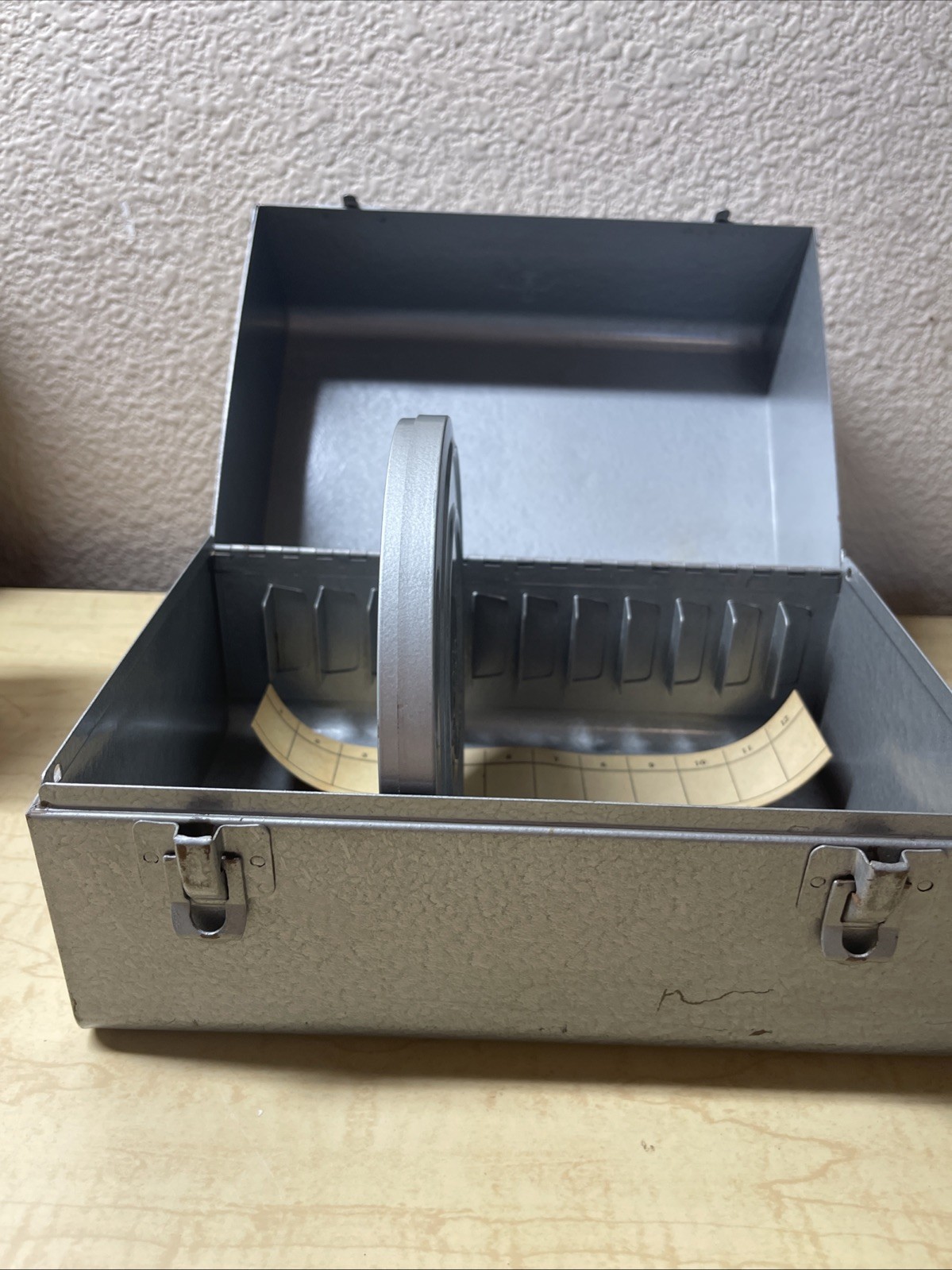 Brumberger Reel to Reel Latch Metal Storage Case + 1 Empty Case & Reel VINTAGE