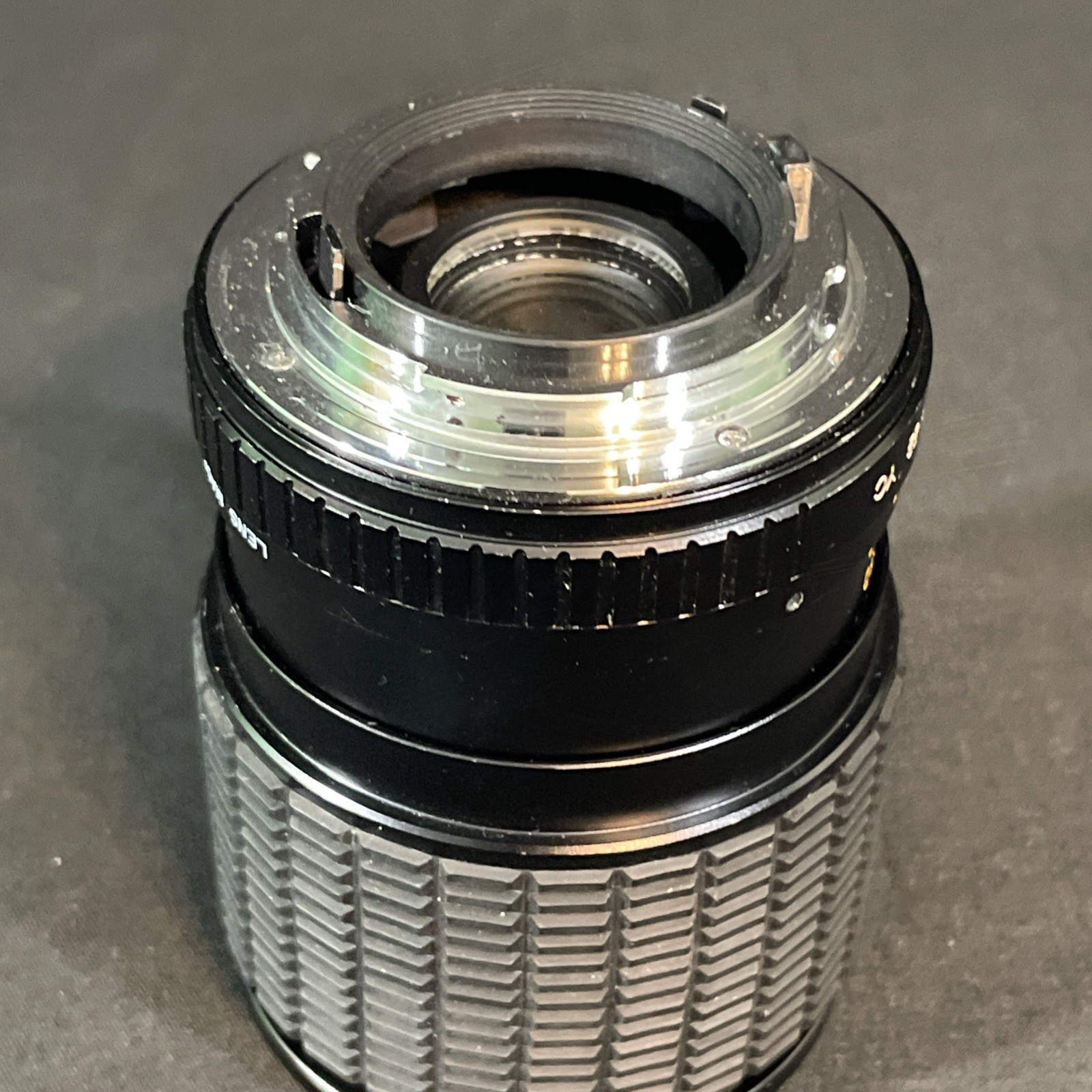 Nikura MC Auto Zoom Lens 1:3.5, 28-85 mm, 62mm K8510041